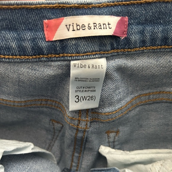 Jeans - Picture 2 of 2